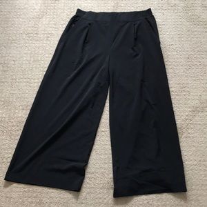 Athleta Brooklyn Wide Leg Crop Pant